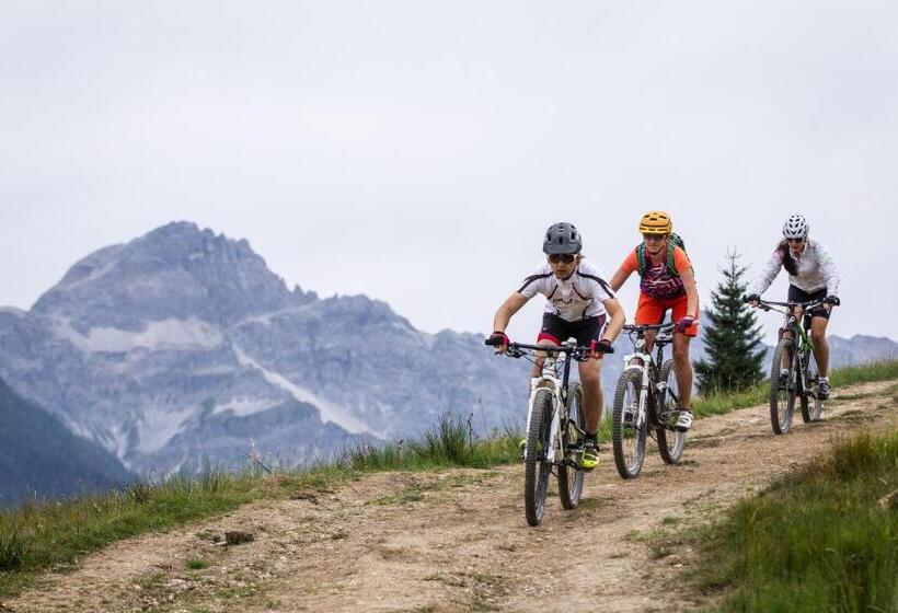 Hotelli Ennskraxblick