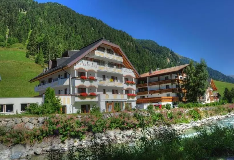 Hotel Fatlar