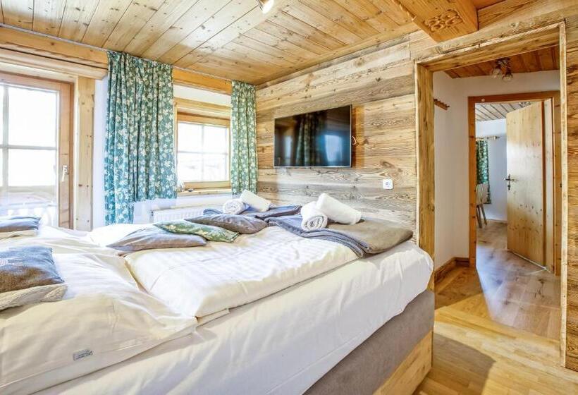 هتل Gasthaus Auwirt