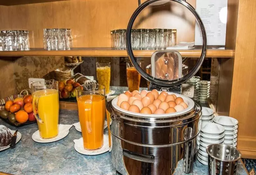 هتل Landhaus Montana