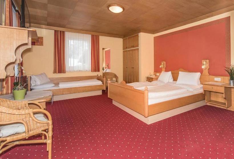 Отель Landhaus Montana