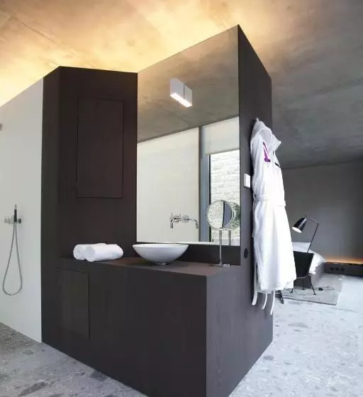 Hotelli Notarishuys Pure