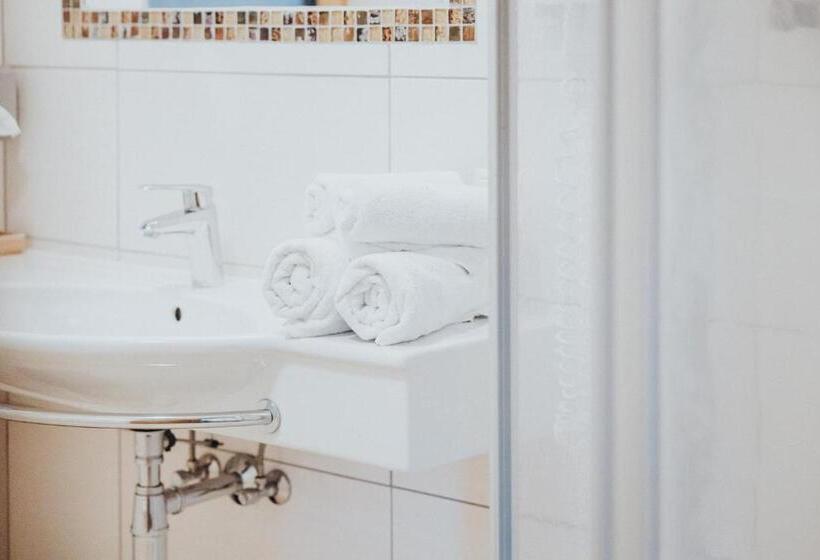 בית מלון כפרי Silberfux