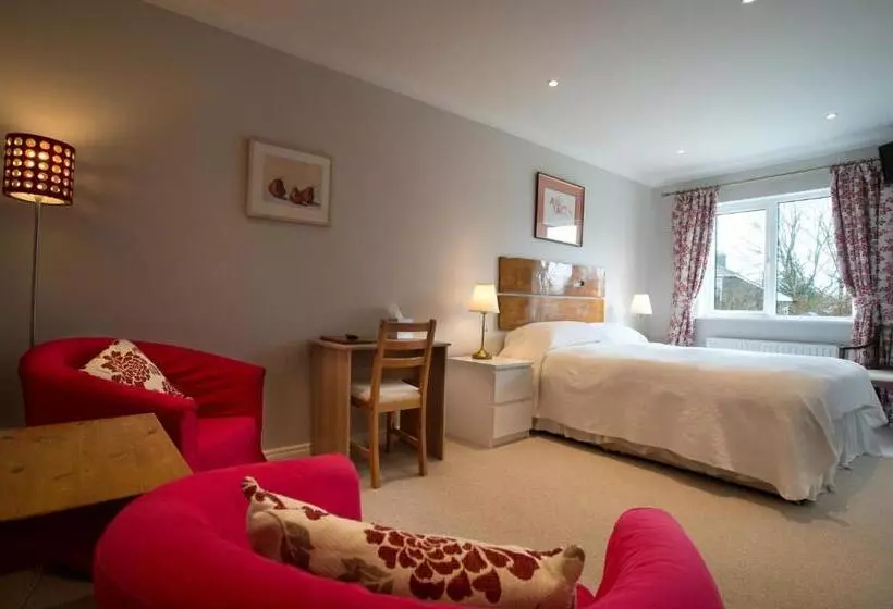 Sharamore House B&b