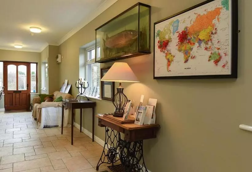 Sharamore House B&b