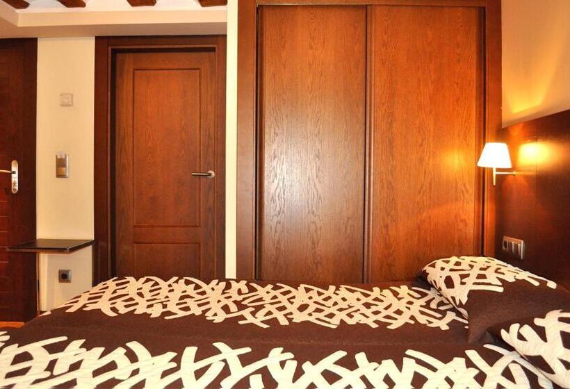 مسافرخانه El Molino De Floren