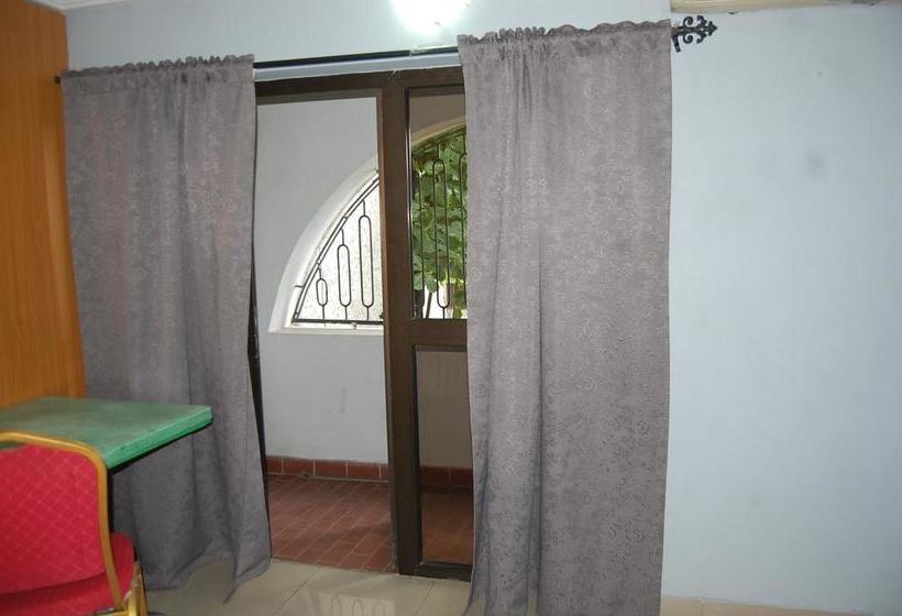 هتل Chapter 1 Luxury Suites