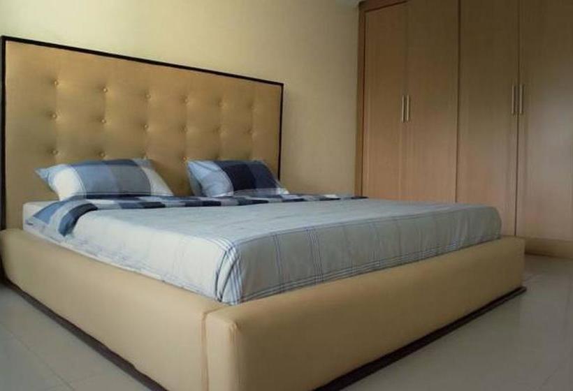 هتل Chapter 1 Luxury Suites