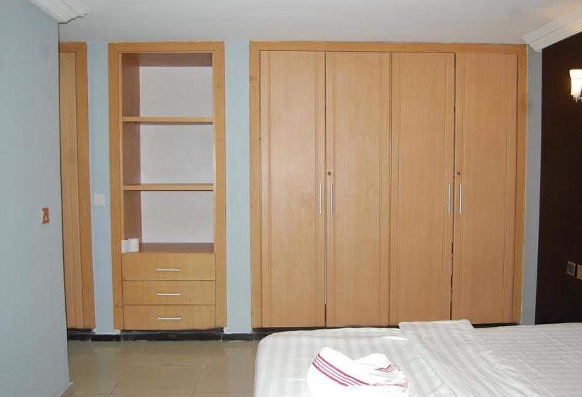 هتل Chapter 1 Luxury Suites