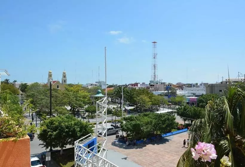 Hotelli Del Parque