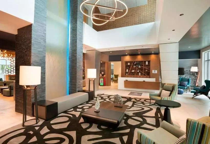 Hotelli Four Points By Sheraton Miami Airport
