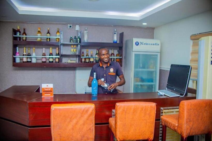 هتل Galpin Suites