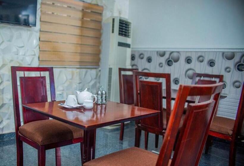 هتل Galpin Suites