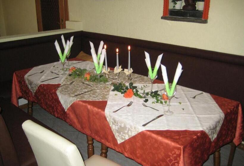 ホテル Gasthof Liebetegger