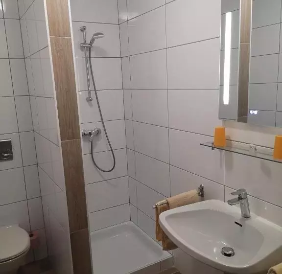 Hotelli Gasthof Liebetegger