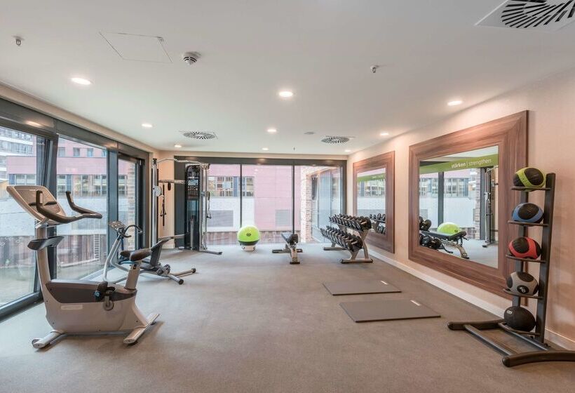 هتل Hampton By Hilton Hamburg City Centre