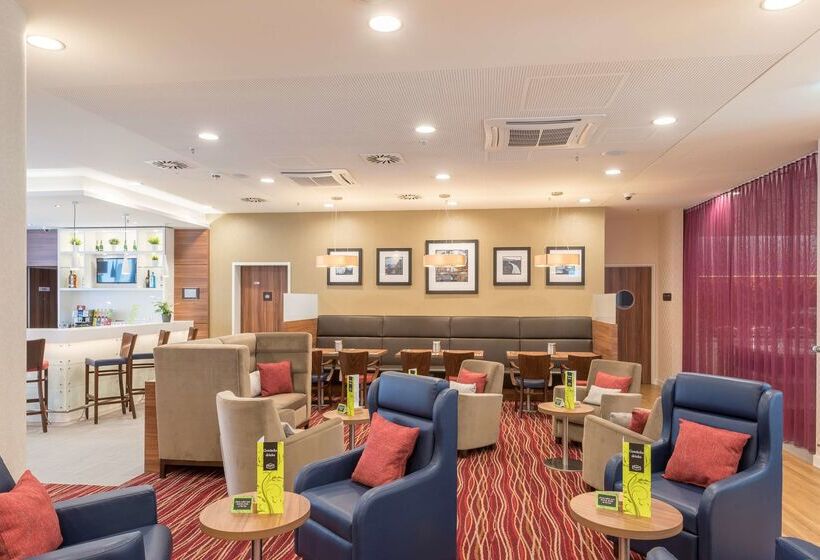 هتل Hampton By Hilton Hamburg City Centre