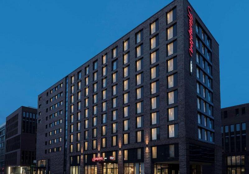 هتل Hampton By Hilton Hamburg City Centre