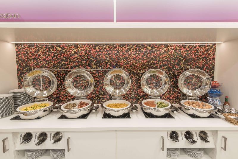 هتل Hampton By Hilton Hamburg City Centre