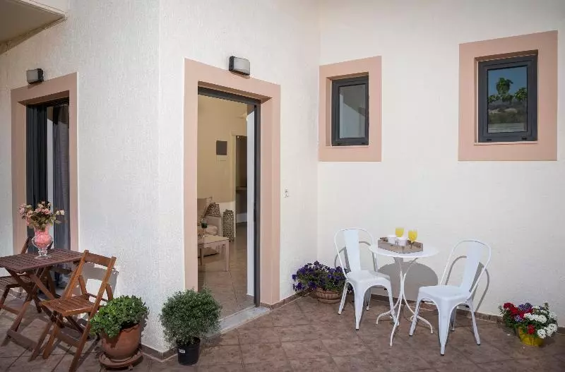ホテル Mear Apartments And Studios