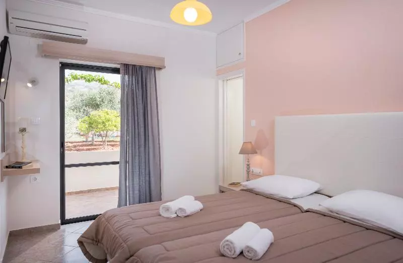ホテル Mear Apartments And Studios