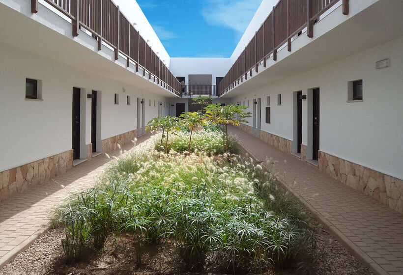 Отель Melia Llana Beach Resort & Spa Adults Only All Inclusive