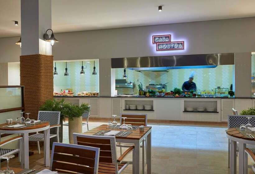 Отель Melia Llana Beach Resort & Spa Adults Only All Inclusive