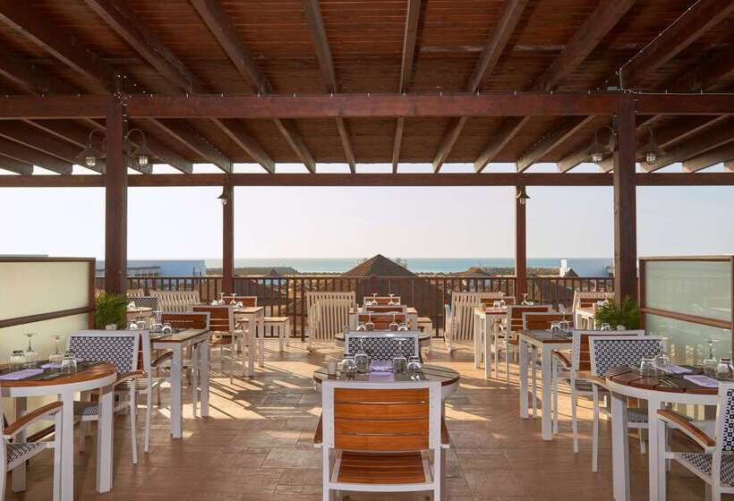 Отель Melia Llana Beach Resort & Spa Adults Only All Inclusive