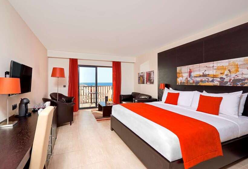 Отель Melia Llana Beach Resort & Spa Adults Only All Inclusive