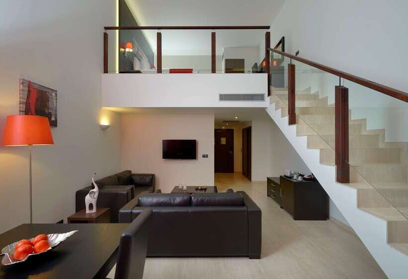 Отель Melia Llana Beach Resort & Spa Adults Only All Inclusive