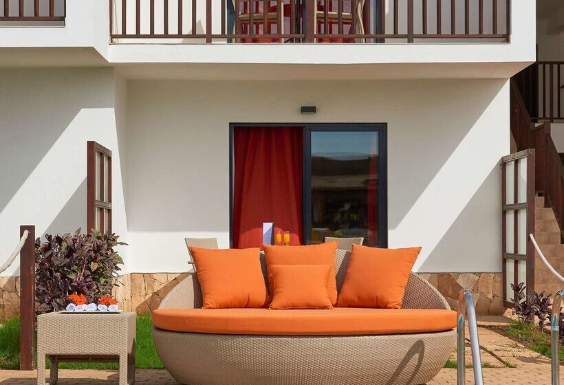 Отель Melia Llana Beach Resort & Spa Adults Only All Inclusive