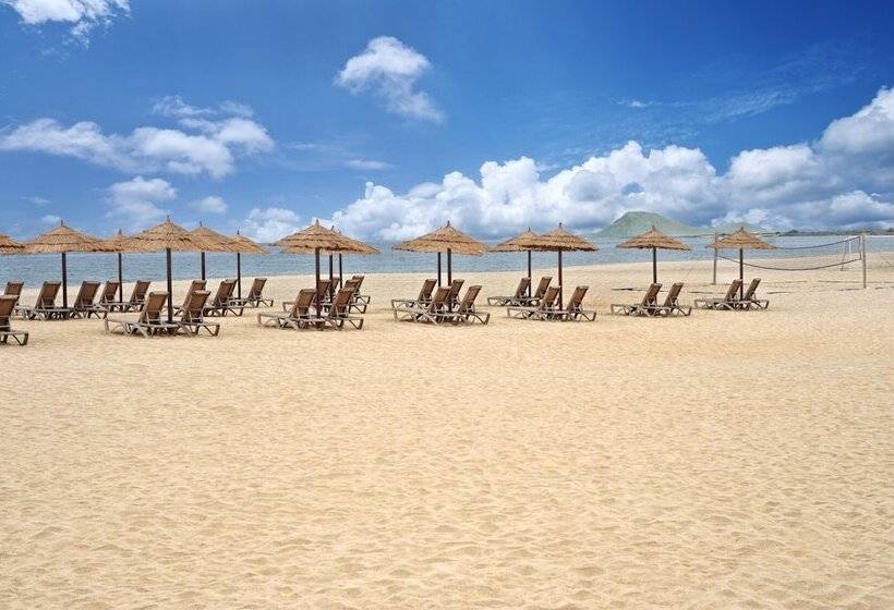 Отель Melia Llana Beach Resort & Spa Adults Only All Inclusive