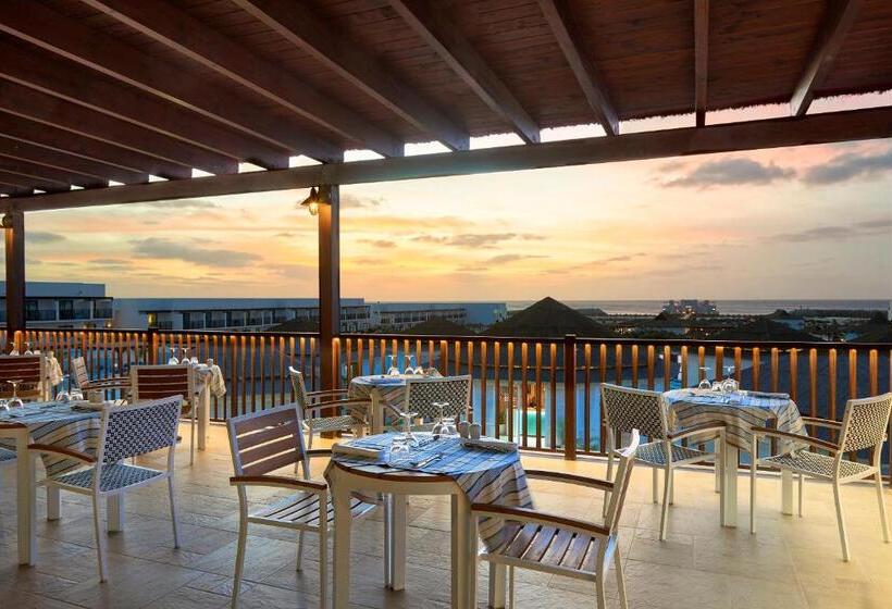 Отель Melia Llana Beach Resort & Spa Adults Only All Inclusive