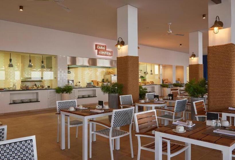 Отель Melia Llana Beach Resort & Spa Adults Only All Inclusive