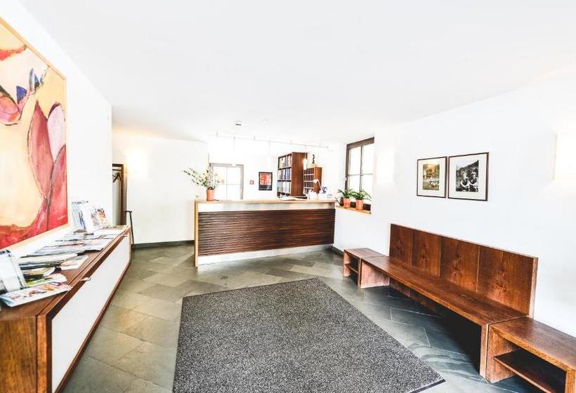 ホテル Pension Hoferhaus