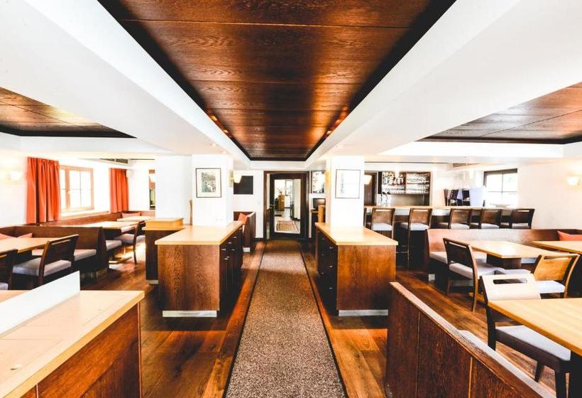 ホテル Pension Hoferhaus