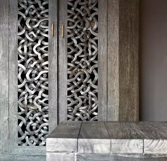 Hotel Pure