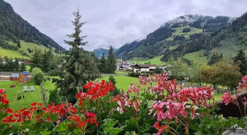 هتل Sonnhof Rauris