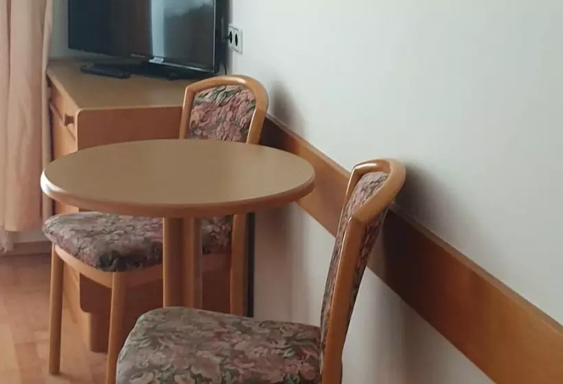 هتل Sonnhof Rauris