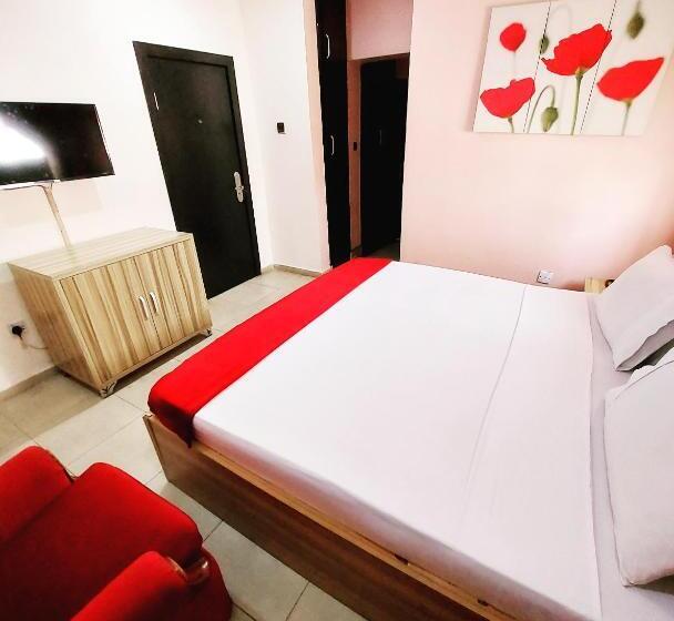 هتل The Ambassadors