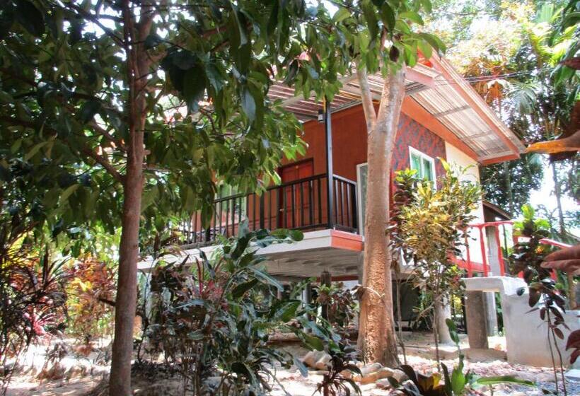 Khao Sok Island Resort