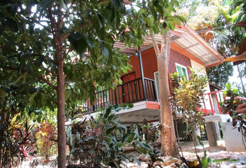 Khao Sok Island Resort