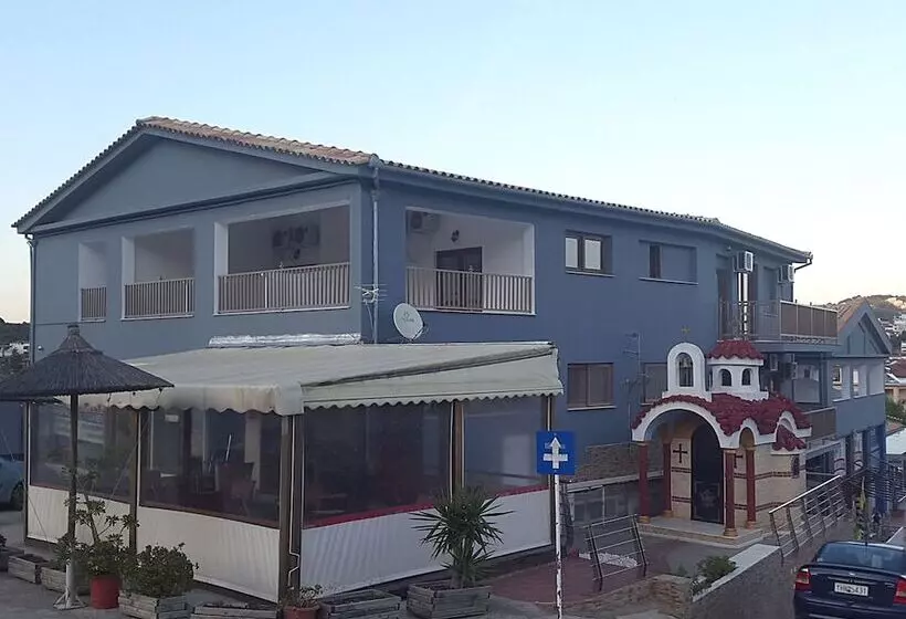 Pineapple Skiathos