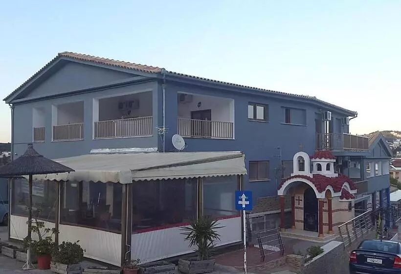 Pineapple Skiathos