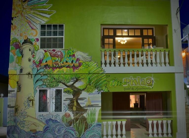 Pista Q Hostel And Apartments