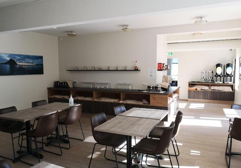 هاستل Puffin Hotel Vík