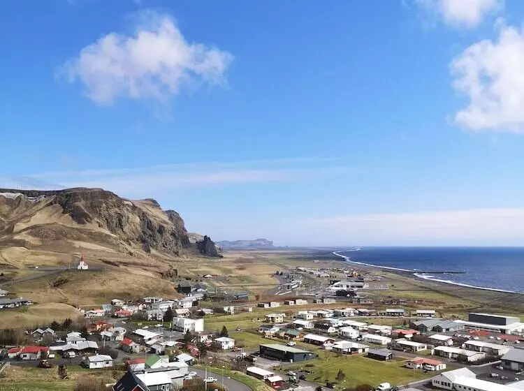 هاستل Puffin Hotel Vík