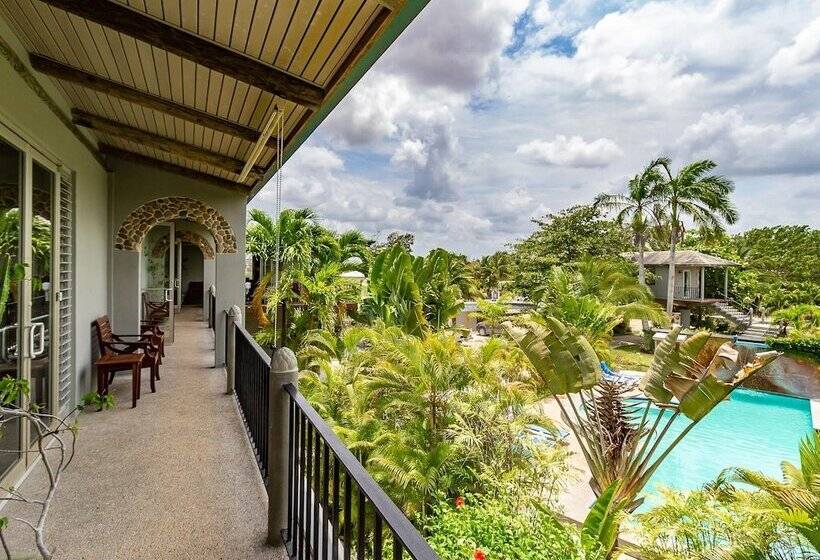 Almond Tree Hotel Resort