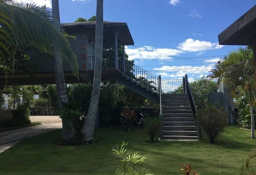 Almond Tree Hotel Resort