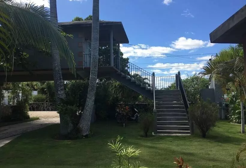 Almond Tree Hotel Resort